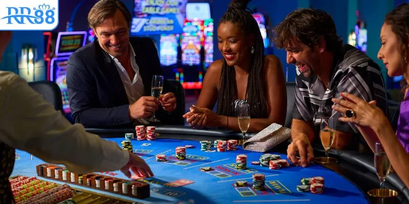 Chơi casino RR88 với trải nghiệm chân thực